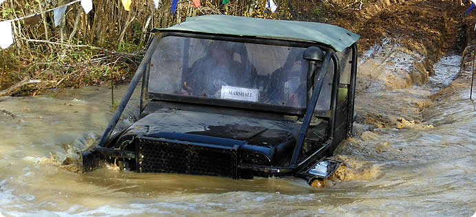 Learn to drive 4x4 off road with John Morgan in Sussex